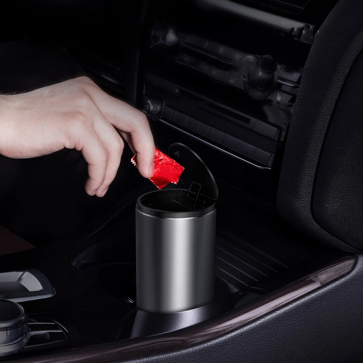 Baseus Gentlemen Style Vehicle Mounted Can With Trash Bag (1 Roll) - Black - ASIS