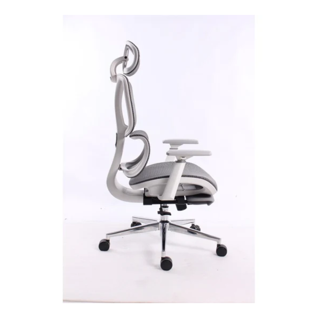 Black Bull Mesh Office and Gaming Chair with Footrest, Adjustable Headrest and 3D Armrest - White/Gray