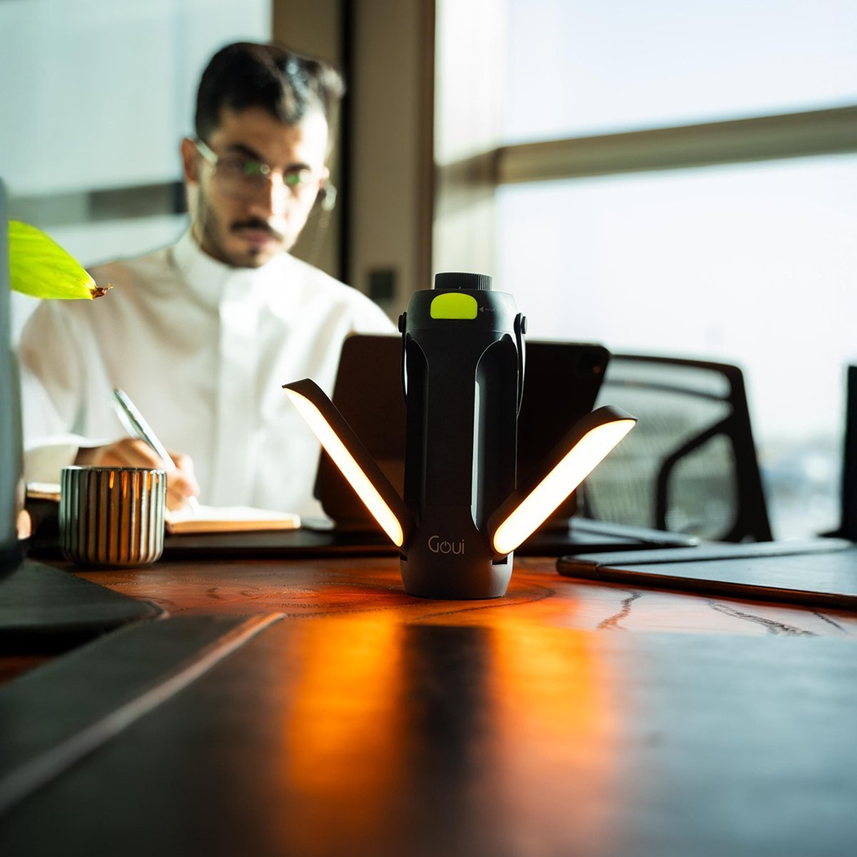 Goui Trio Ambient light Foldable + Speaker + Power Bank - Black