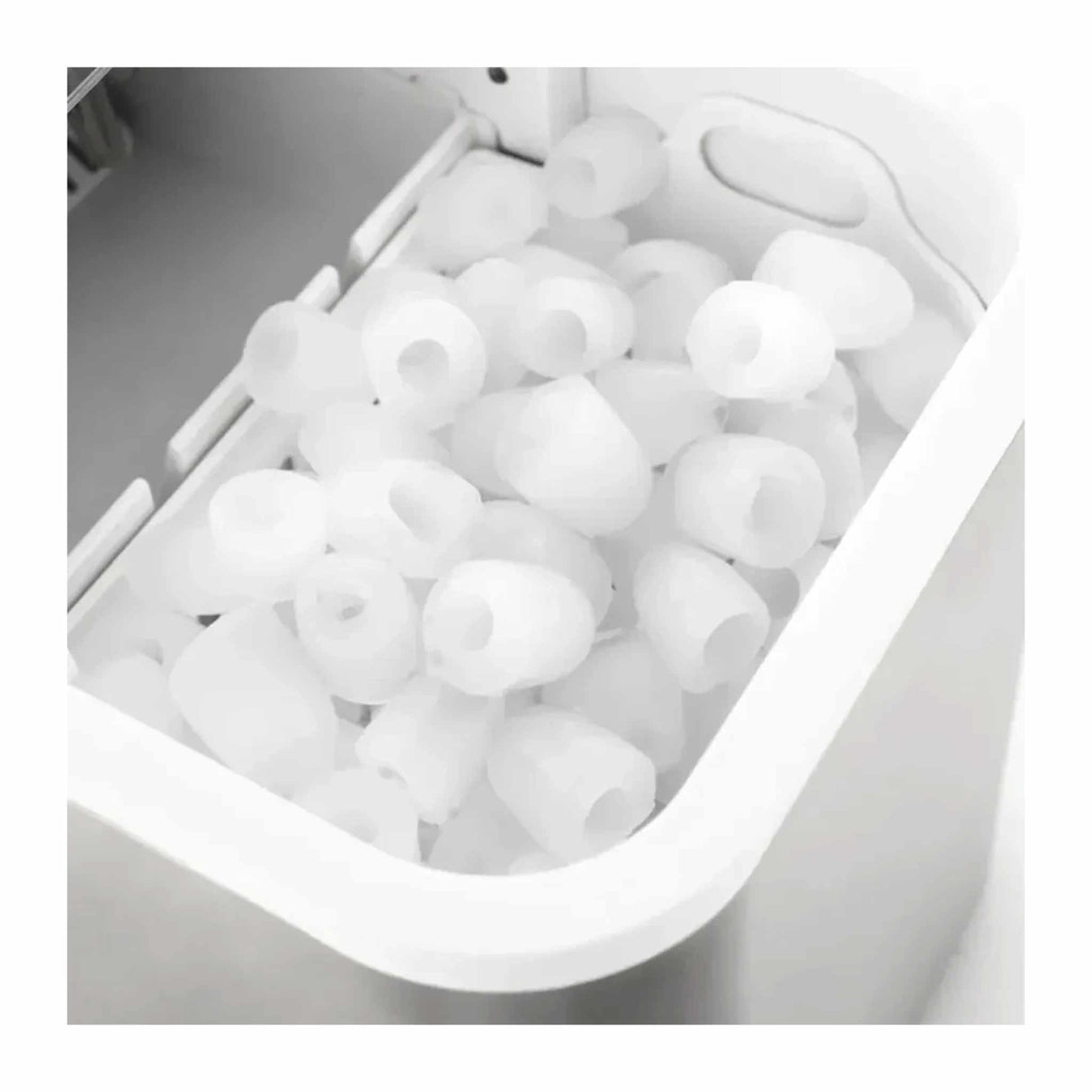 Saga SG-9053 Ice Cube Maker with 1.3L