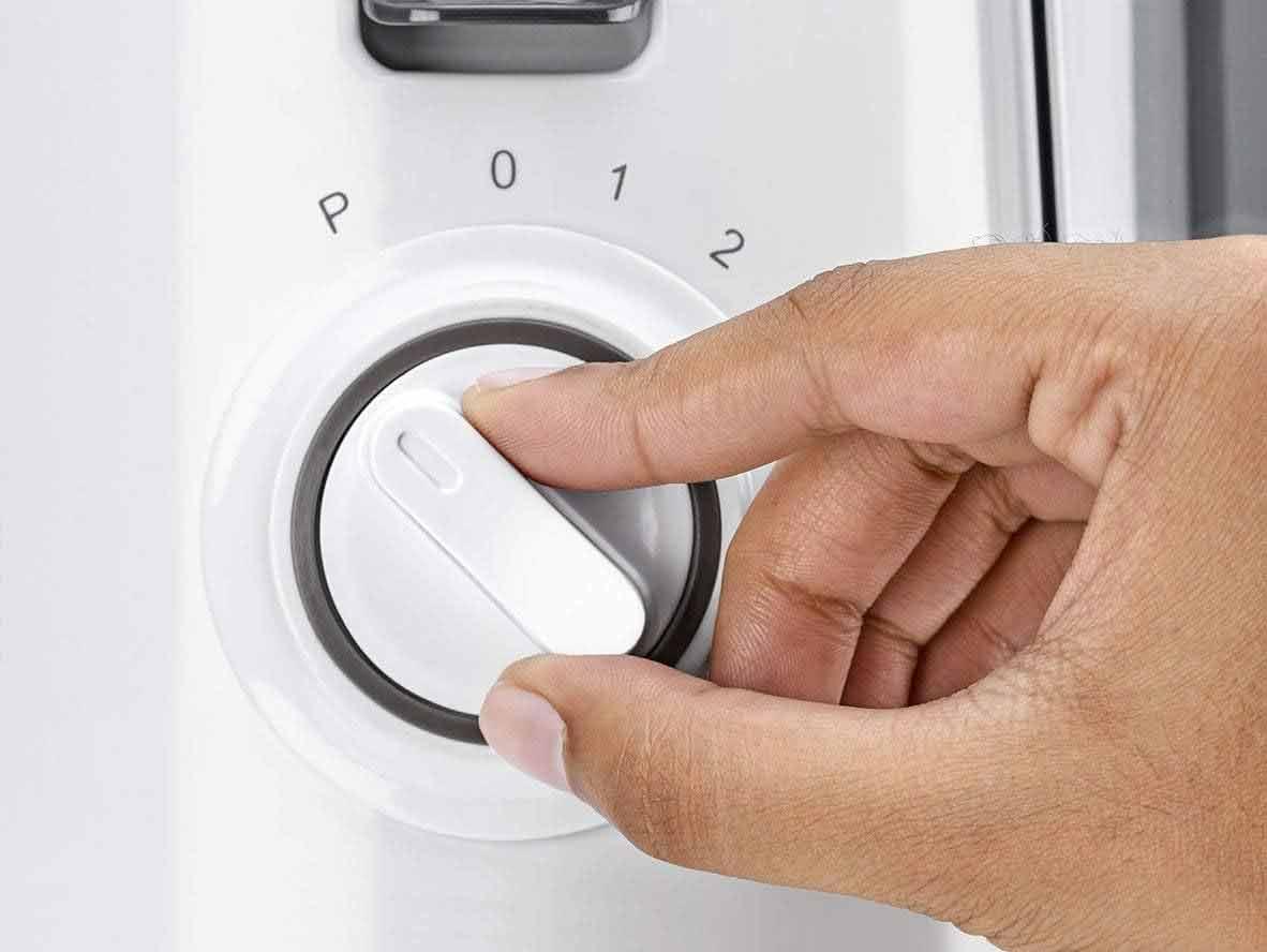 BLACK+DECKER Juice Extractor 950ml - 250W - Zayoom