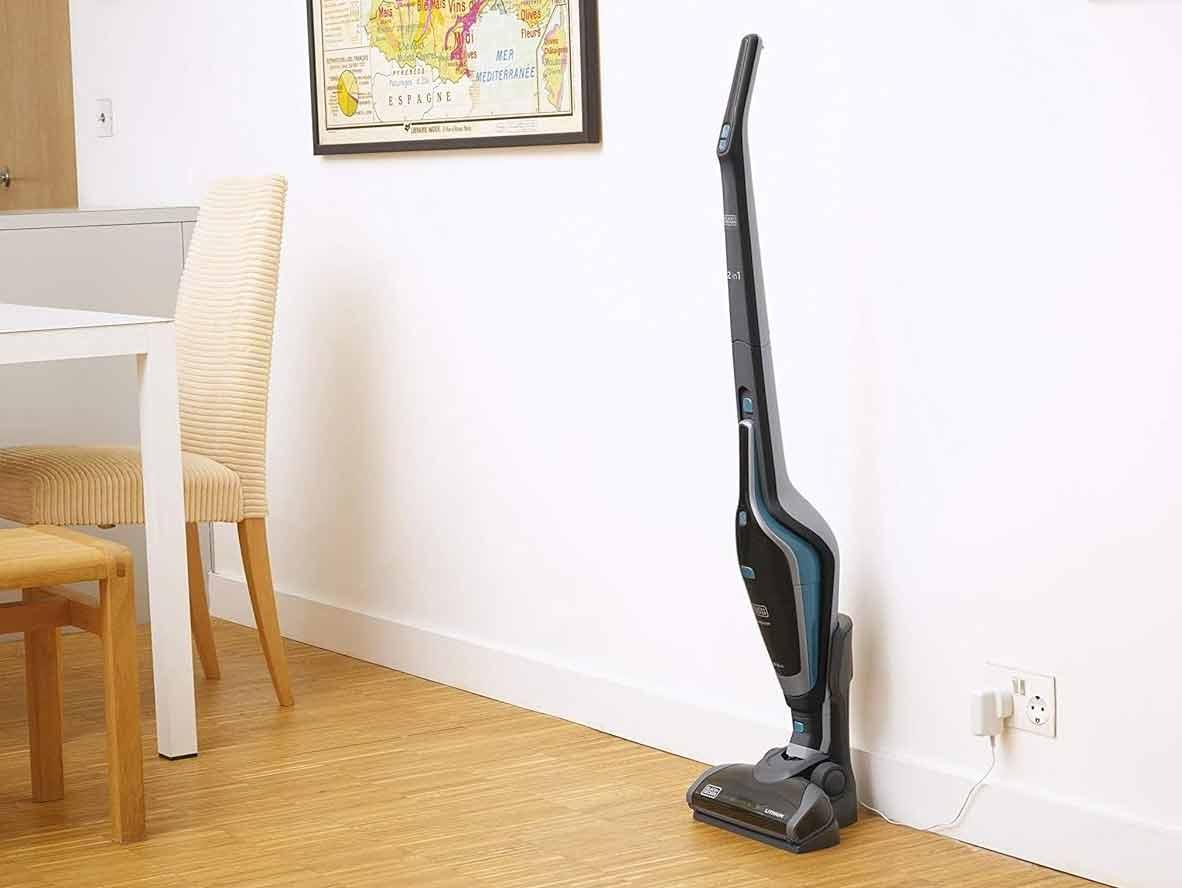 BLACK+DECKER 2 in 1 Cordless Stick Vacuum 14.4V - 28.8Wh - Zayoom