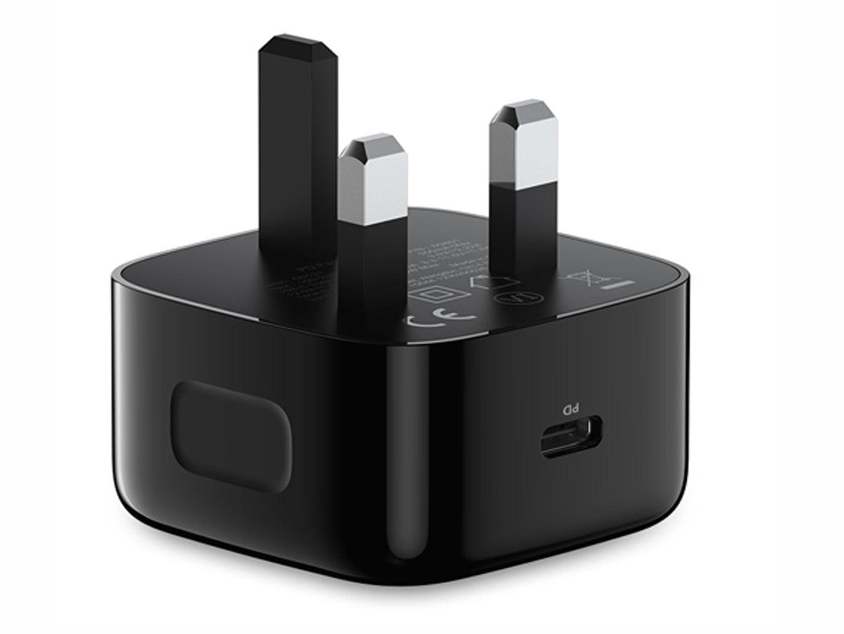 UGREEN 50339 PD20W Fast Charger UK - Black - Zayoom