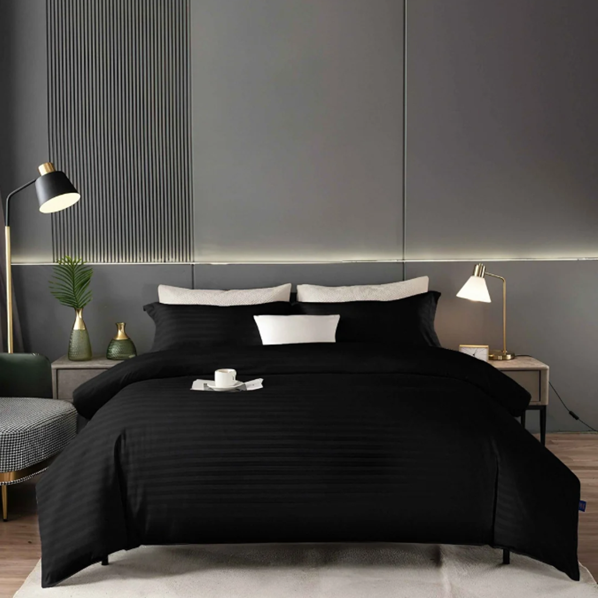 6-Piece Satin Duvet Cover Set – 220 × 240 cm - Black