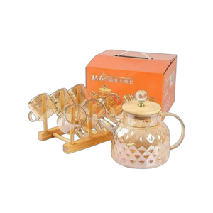 طقم 7 أباريق زجاجية مع أغطية من الخيزران