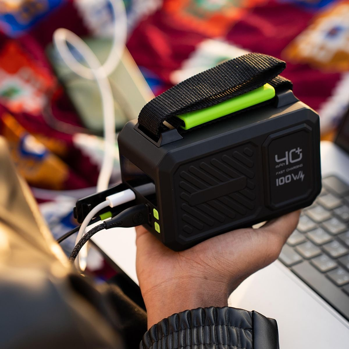 Goui Beast 40000mAh With 100W + Light - Black