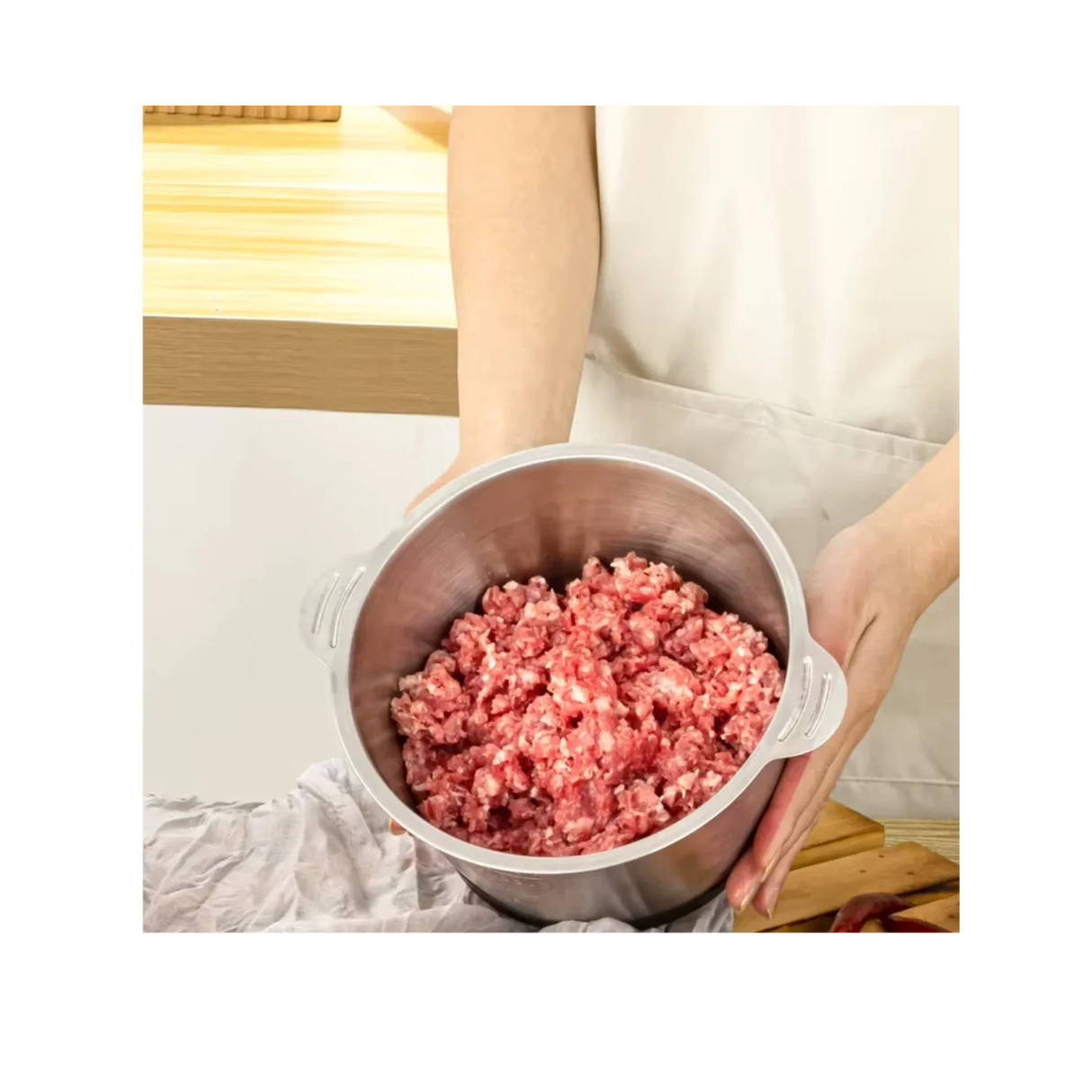SAGA Food Processor With 4L Capacity and 1000W Power