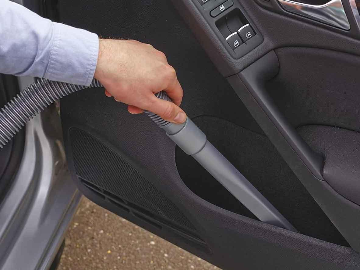 BLACK+DECKER Dustbuster Car Vacuum - 12V DC - Zayoom